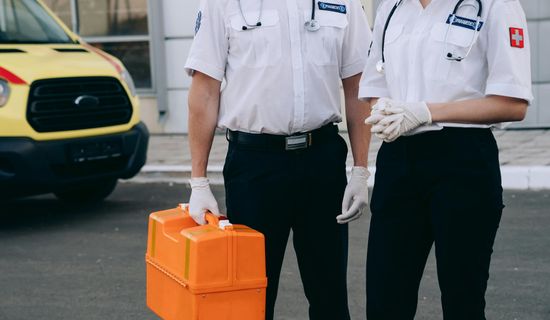 巩留救护车转运病人车速和普通车一样快吗?